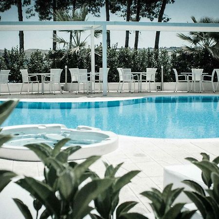 Hotel Europa Термоли Экстерьер фото