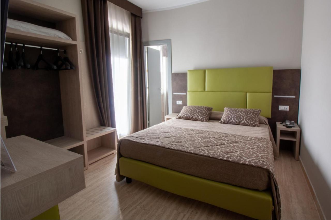 Hotel Europa Термоли Экстерьер фото
